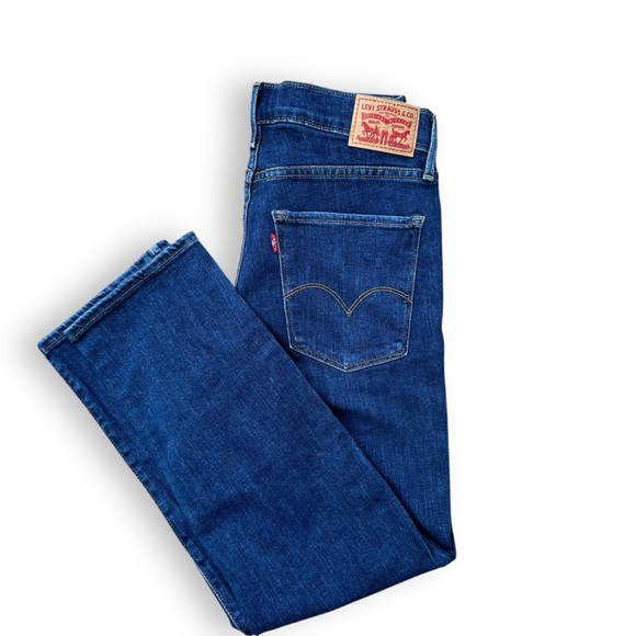 Levi’s Women 724 High Rise Straight Cropped Distressed Dark Wash 29 - Picture 6 of 8